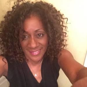 Meet your Posher, Monica